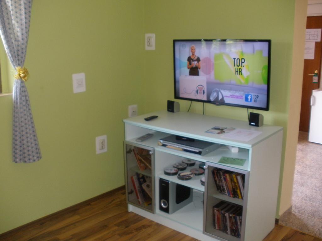 Apartments Leo Janjina Pokój zdjęcie