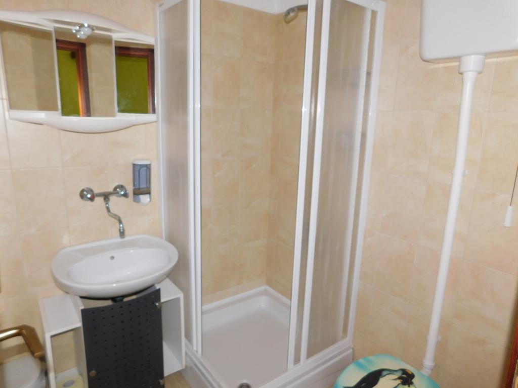 Apartments Leo Janjina Zewnętrze zdjęcie